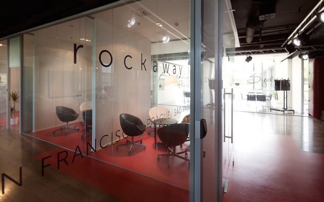 Sbližování CEFC a finančníků z Rockaway Capital pokračuje