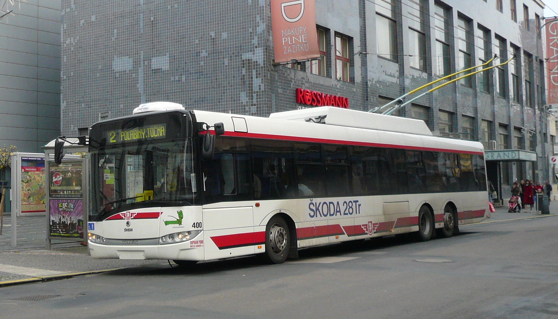Budapešť stáhla trolejbusy Škodovky. Hromadně se kazily