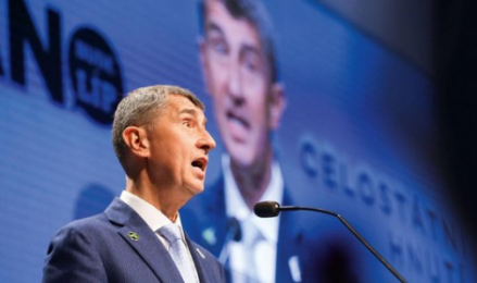 Babiš zůstal posledním dodavatelem státu. Zničil jediného konkurenta - Pitra